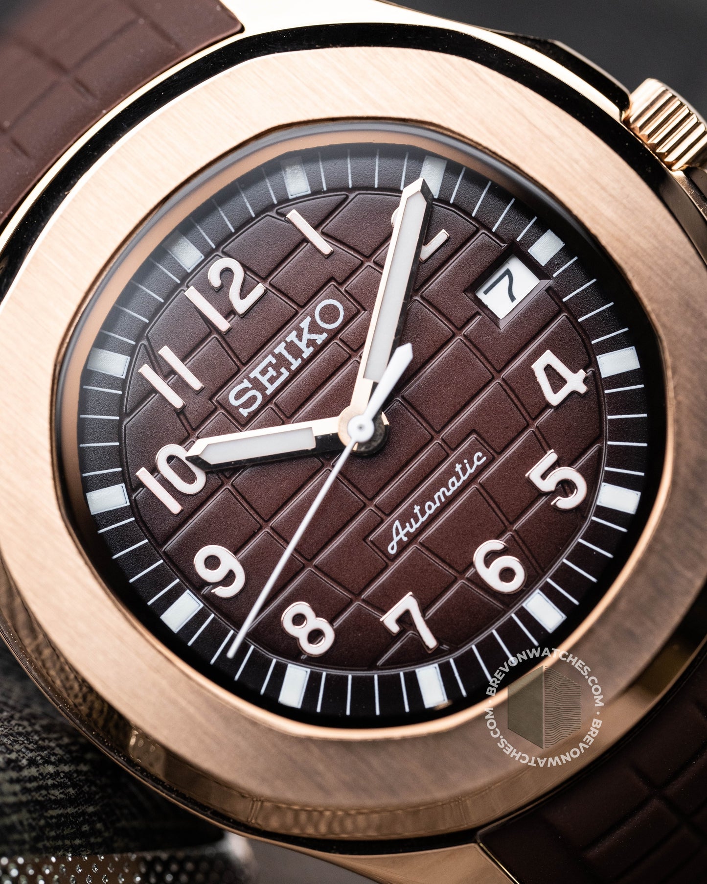 Aquatropic | Rose Gold