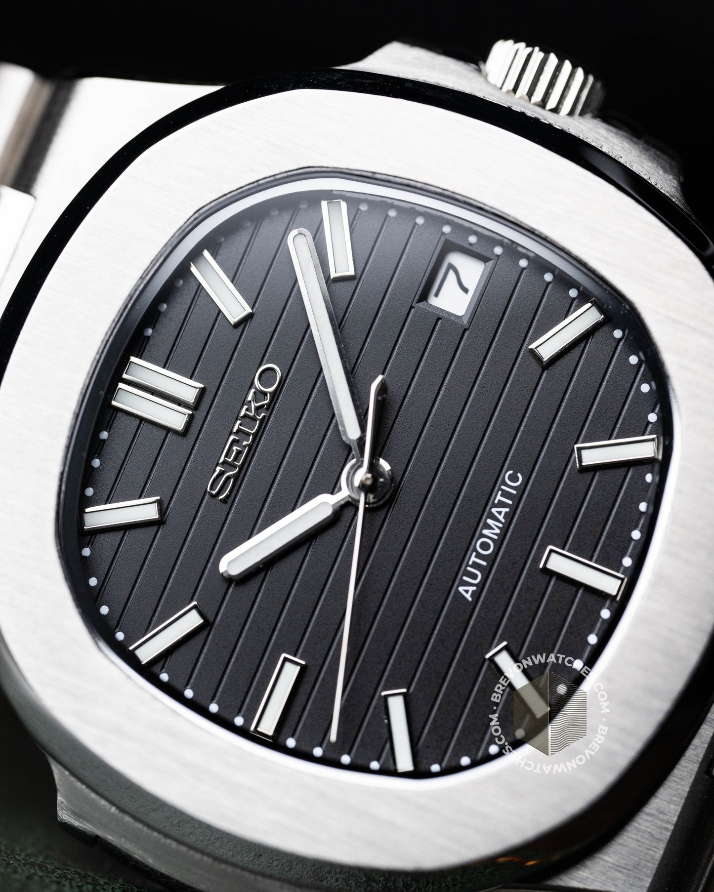 Nautiko | Black