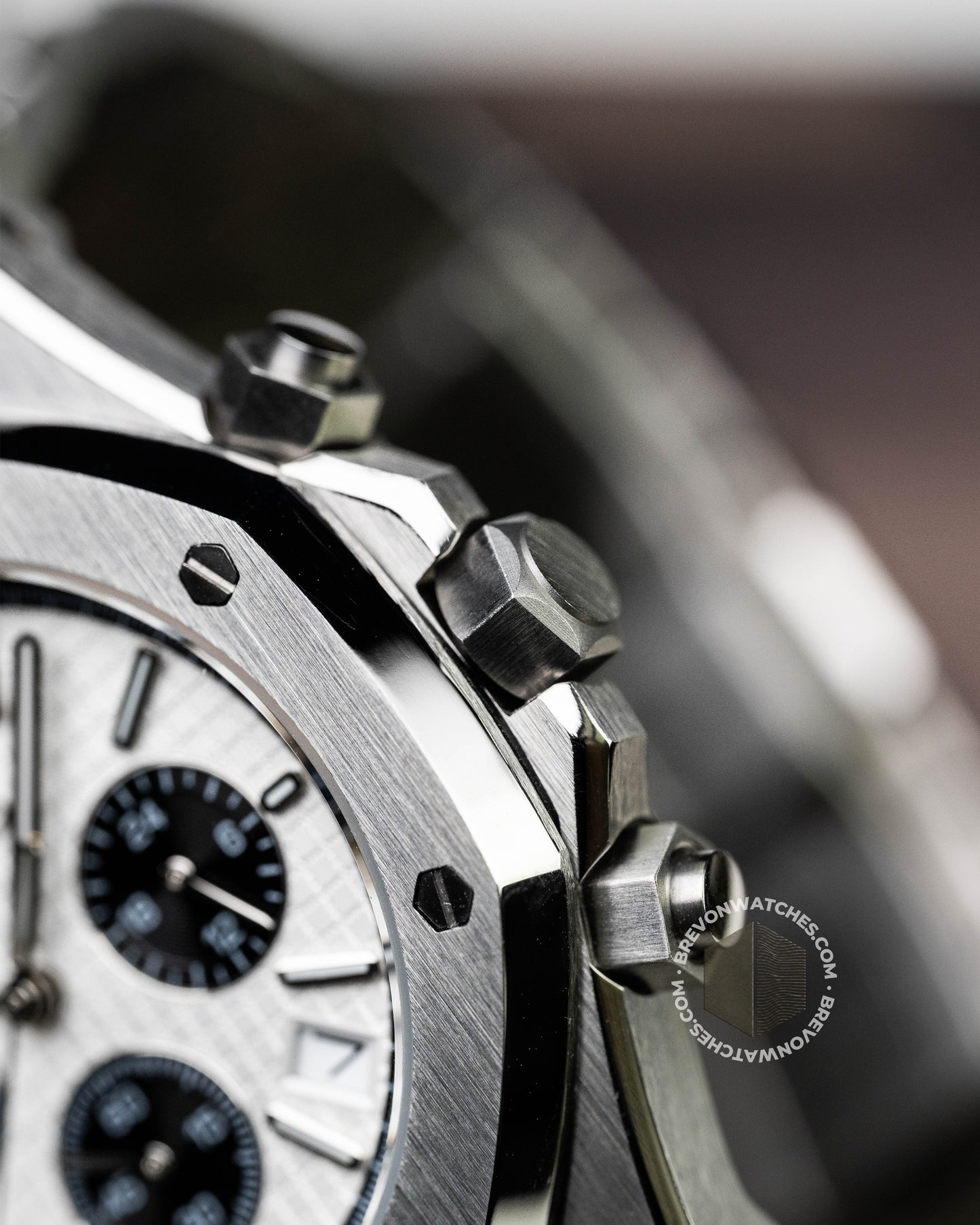 Octa | Panda Chronograph