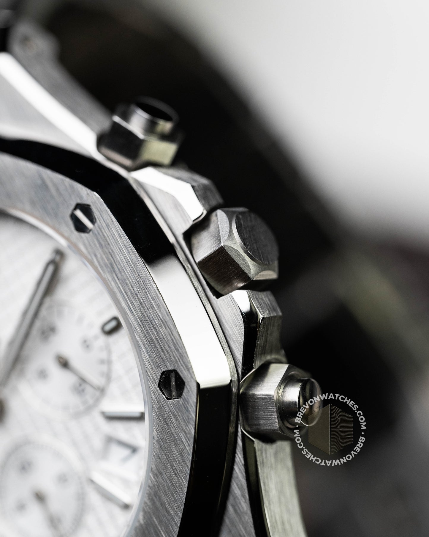 Octa | White Chronograph