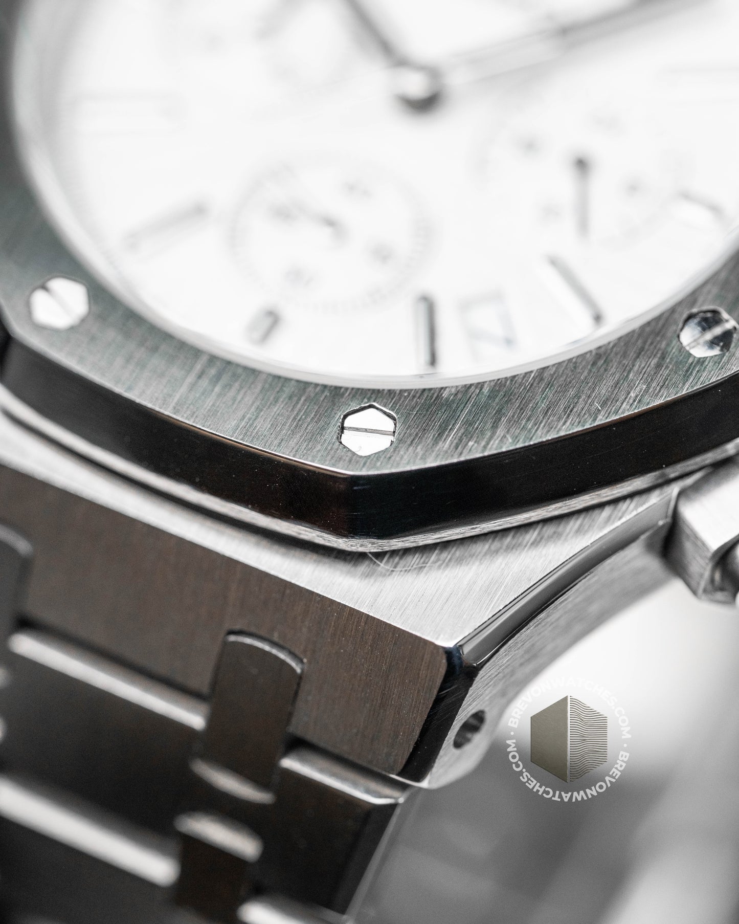 Octa | White Chronograph