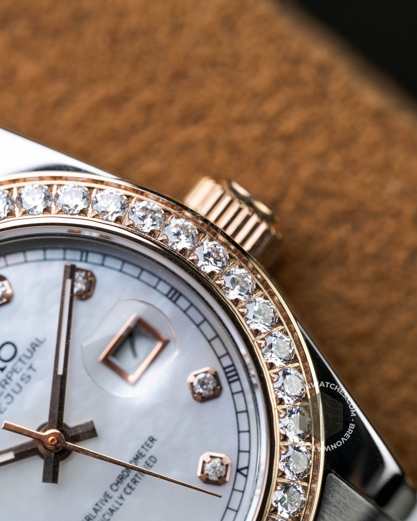 Precision-Date Ladies | White Pearl Diamond 2 Toned