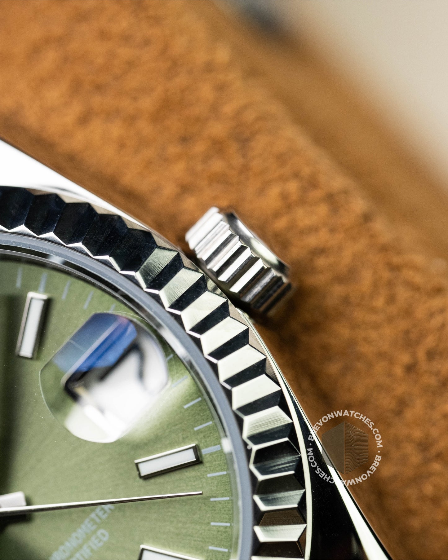 Precision-Date | Olive