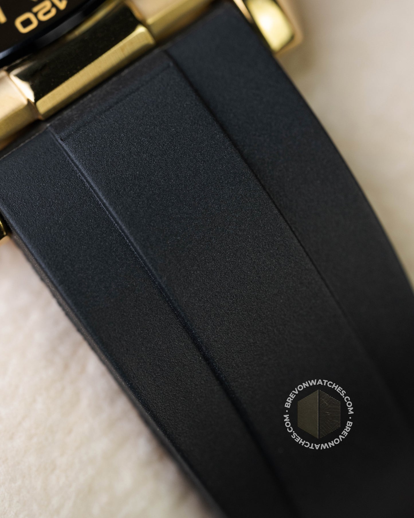 Racer | Tiffany Gold